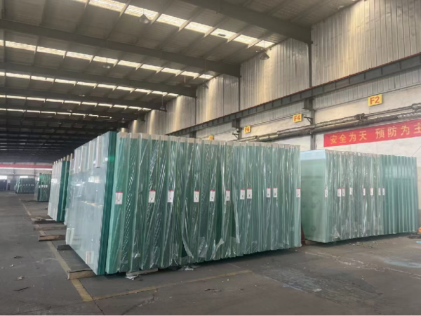 Low Iron Glass - Image 2