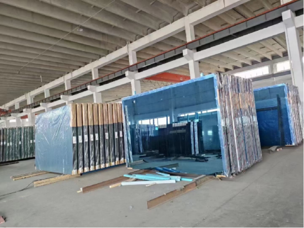 Reflective Glass-Lowe Glass - Image 2